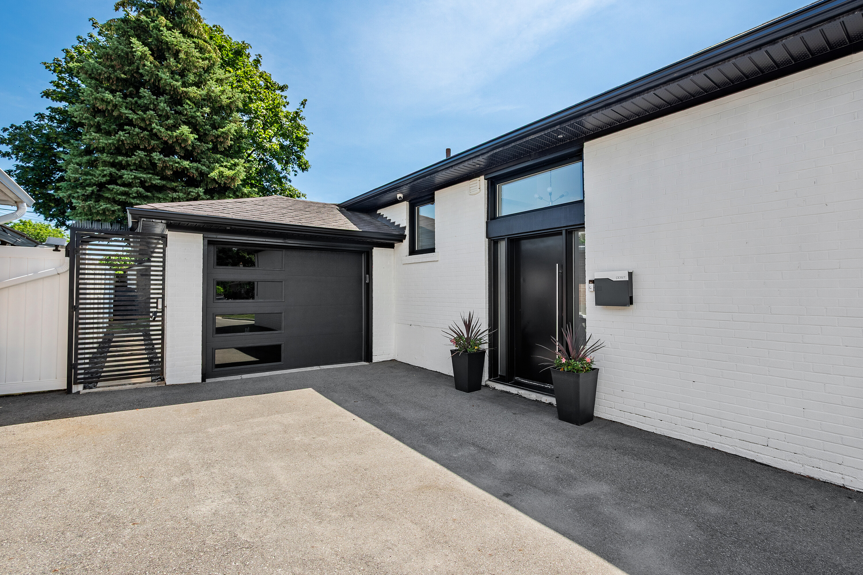  Exceptional Eringate Home - 物件實景