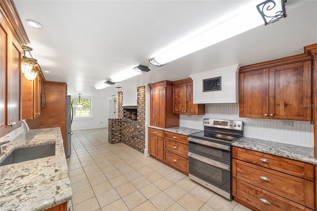 Gainesville, Florida, 32607, United States, 4 Bedrooms Bedrooms, ,3 BathroomsBathrooms,Residential,For Sale,1905879