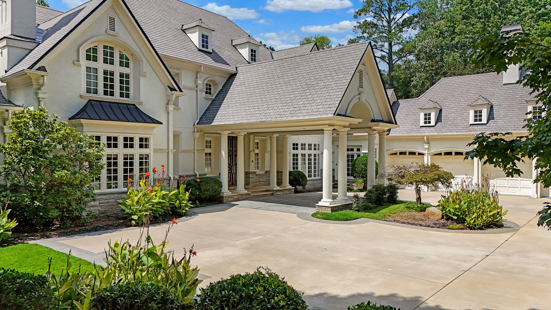  Experience Unrivaled Luxury and Serenity in This One-of-a-Kind Estate - 物件實景