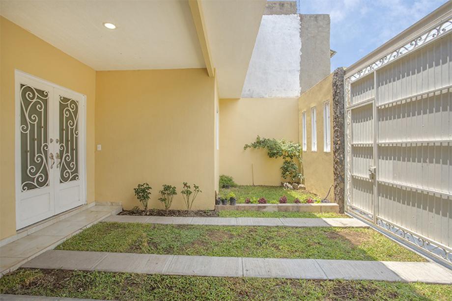 Chapala, Jalisco, 45900, Mexico, 3 Bedrooms Bedrooms, ,2 BathroomsBathrooms,Residential,For Sale,1828608