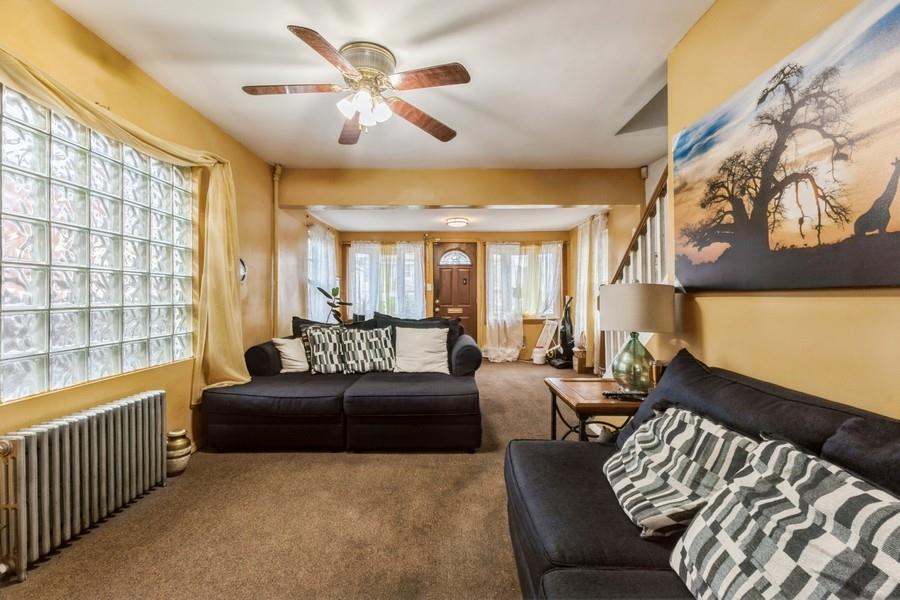 Jamaica, New York, 11433, United States, 3 Bedrooms Bedrooms, ,2 BathroomsBathrooms,Residential,For Sale,1901940