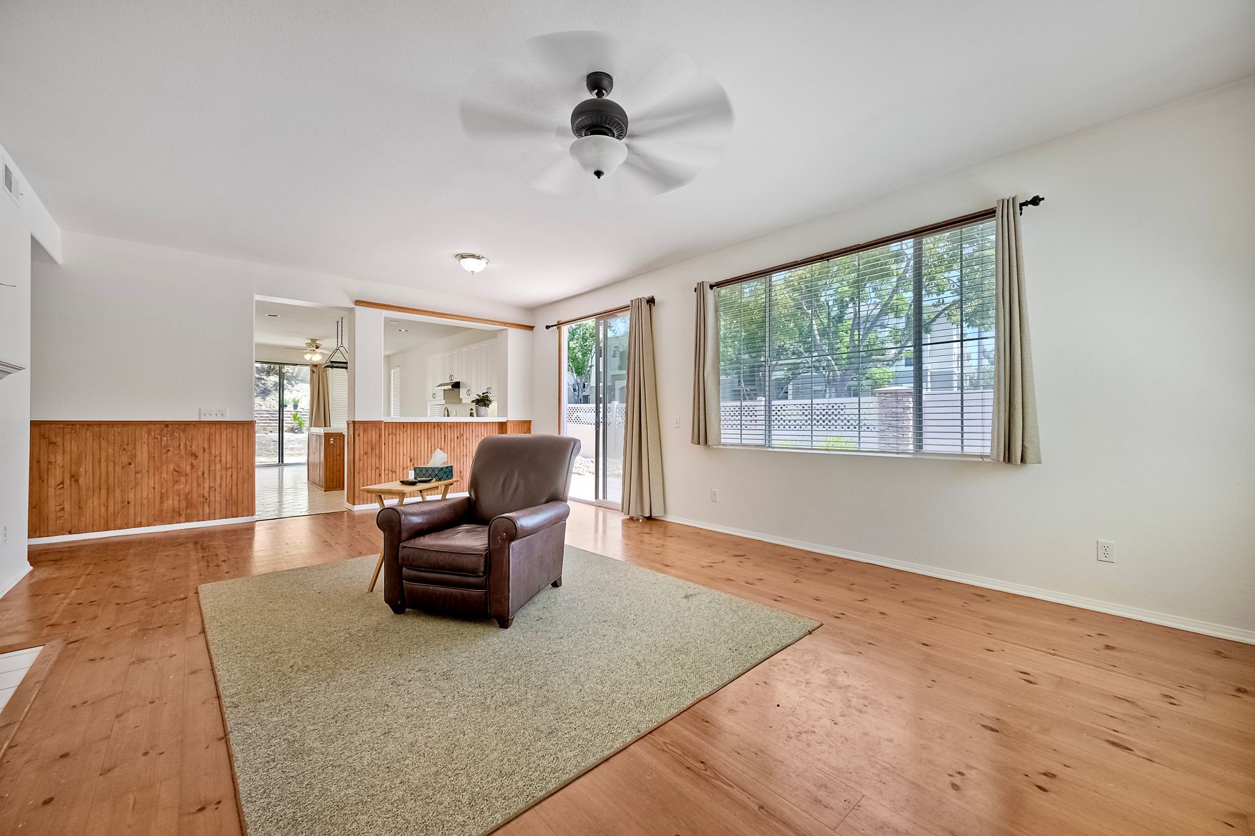 San Diego, California, 92123, United States, 3 Bedrooms Bedrooms, ,2 BathroomsBathrooms,Residential,For Sale,1914206
