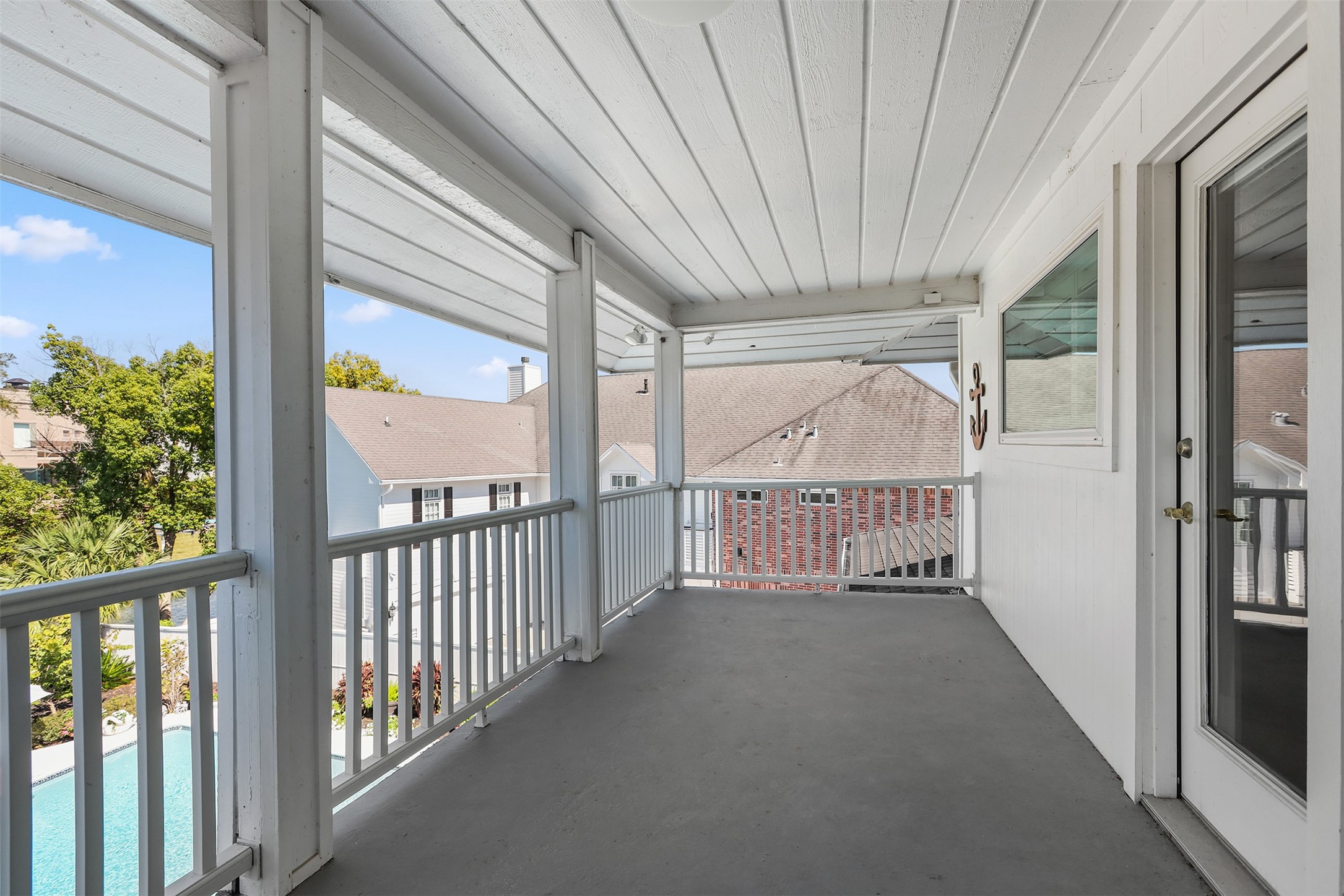 Nassau Bay, Texas, 77058, United States, 5 Bedrooms Bedrooms, ,5 BathroomsBathrooms,Residential,For Sale,1988330