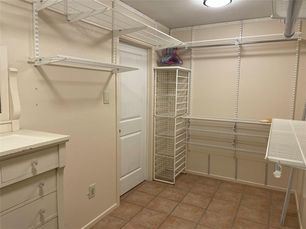 Abilene, Texas, 79606, United States, 3 Bedrooms Bedrooms, ,2 BathroomsBathrooms,Residential,For Sale,1988306