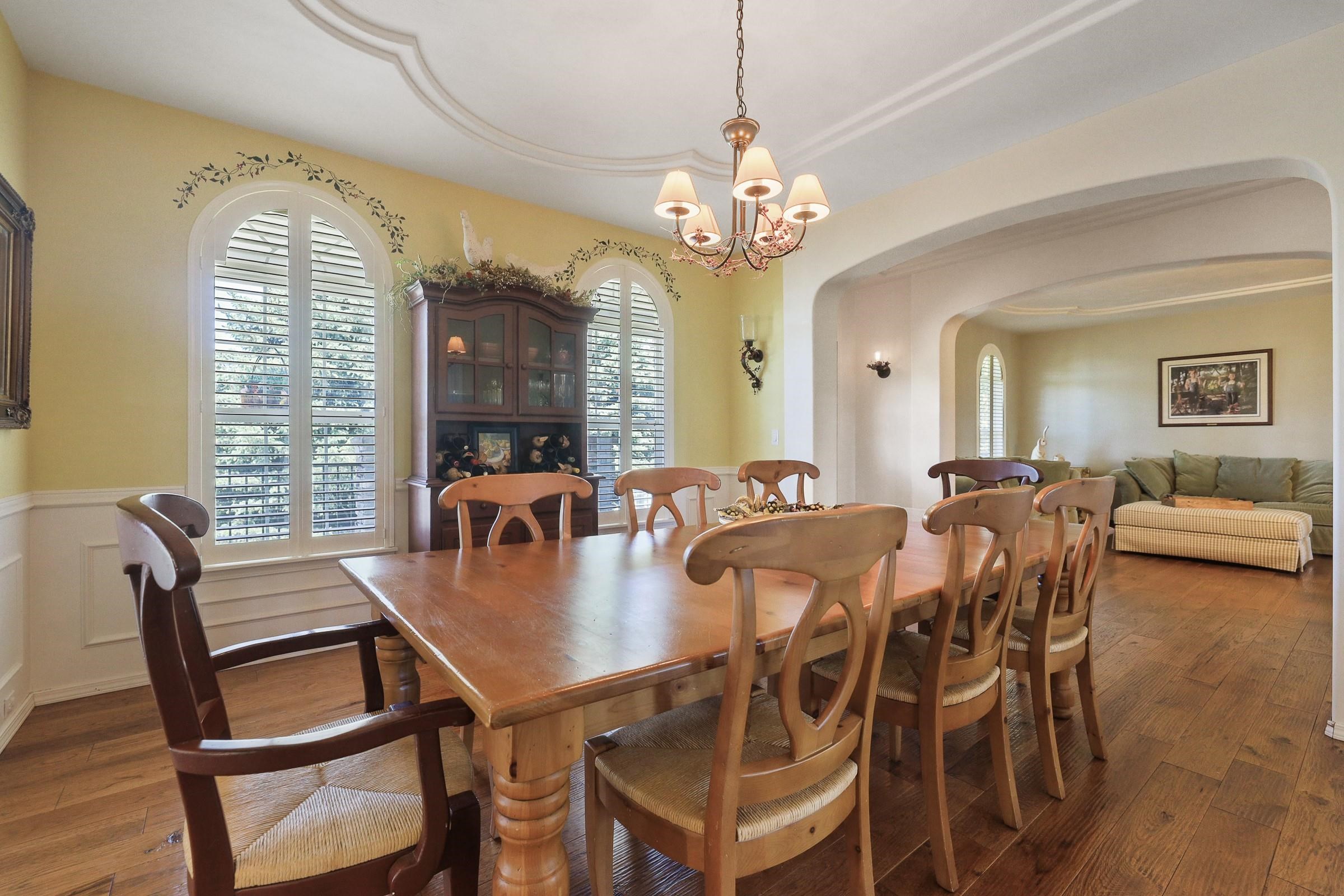 Mead, Washington, 99021, United States, 5 Bedrooms Bedrooms, ,5 BathroomsBathrooms,Residential,For Sale,1838740