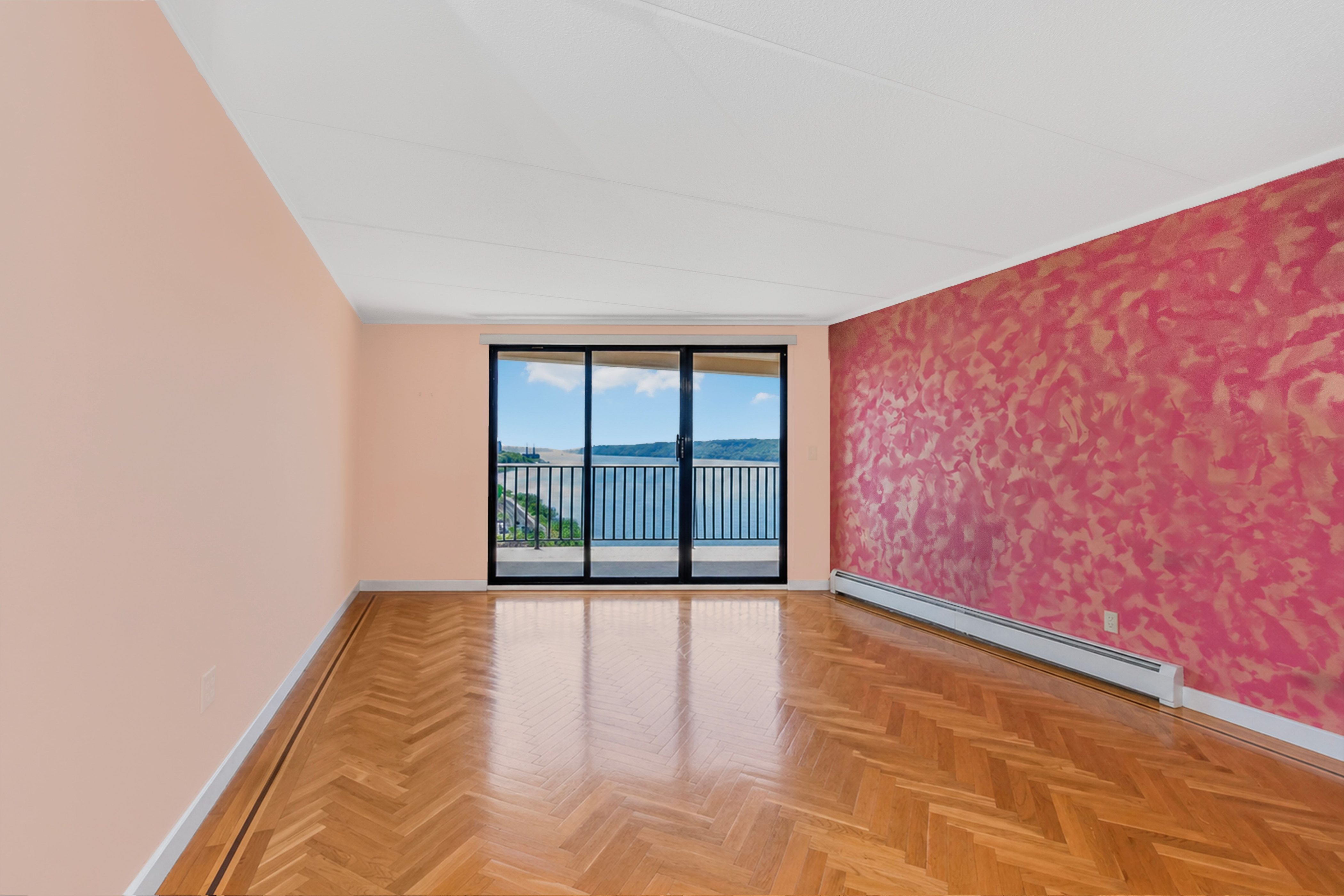  1155 Warburton Avenue - 物件實景