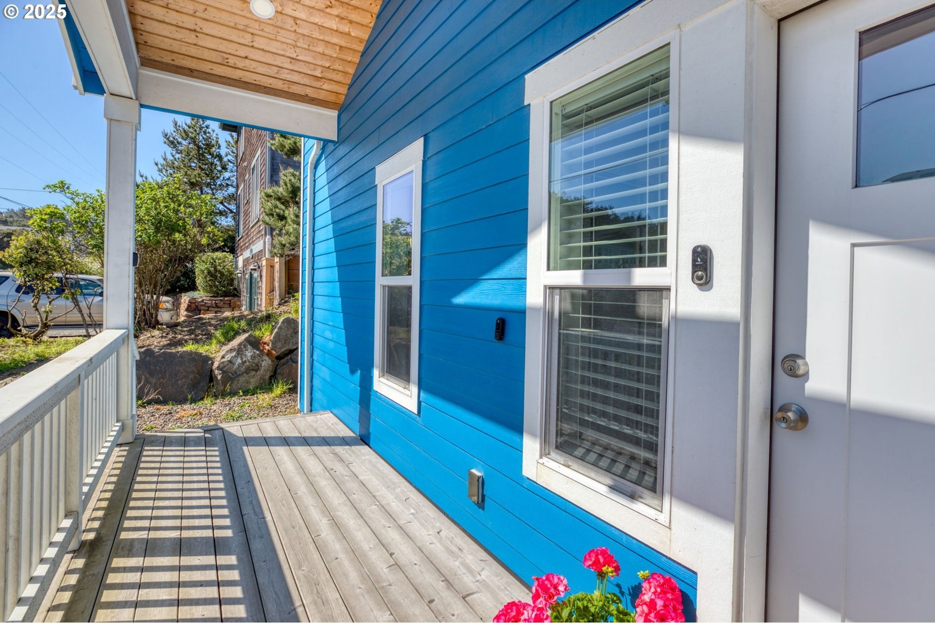Lincoln City, Oregon, 97367, United States, 2 Bedrooms Bedrooms, ,2 BathroomsBathrooms,Residential,For Sale,1806456