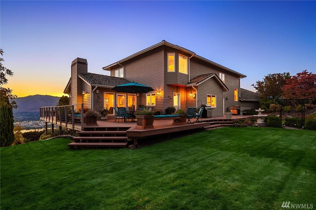 2467 Twin Peaks View, East Wenatchee, Washington, 98802, United States, 4 Bedrooms Bedrooms, ,3 BathroomsBathrooms,Residential,For Sale,2467 Twin Peaks View,1435324