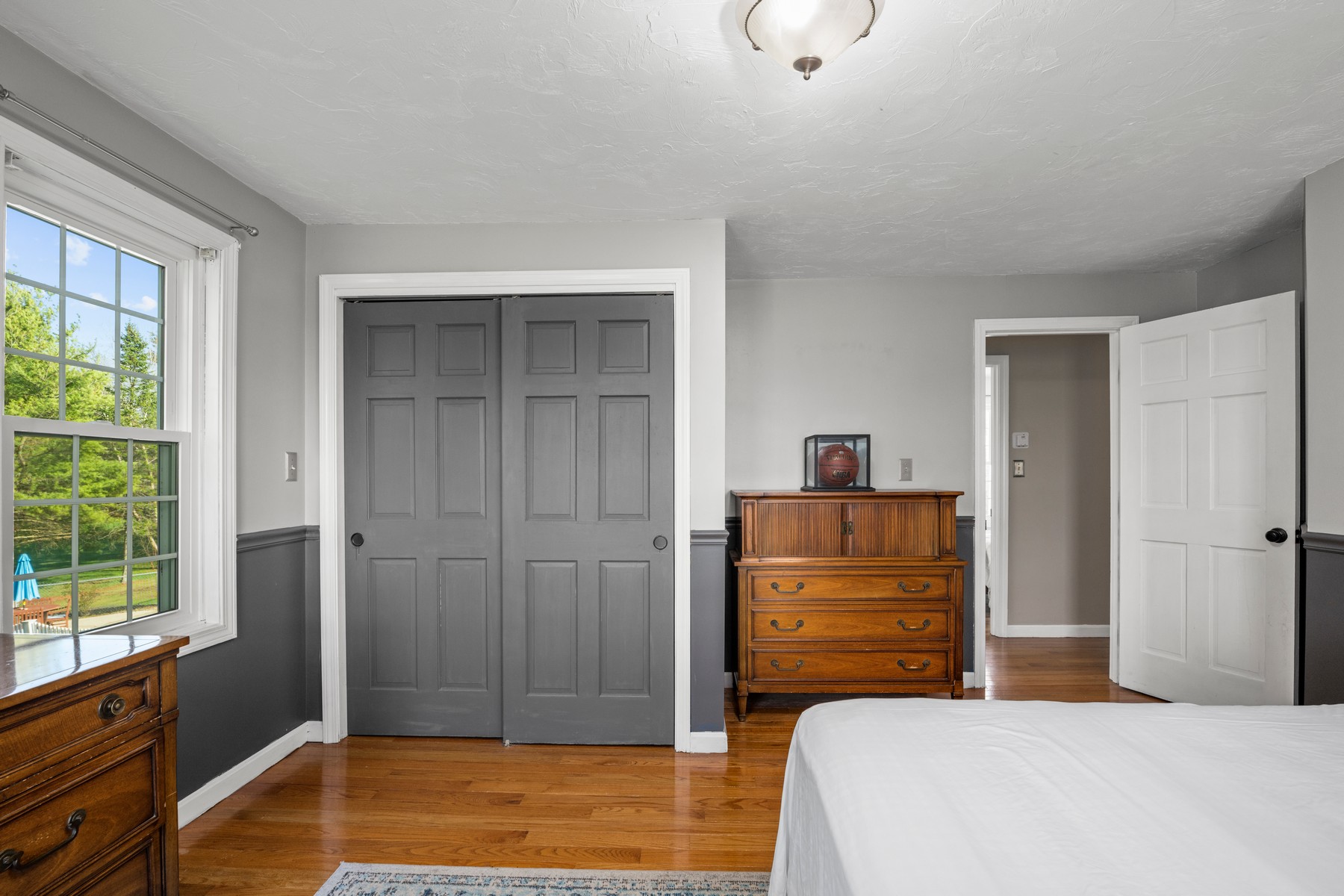  387 West Main Street, Millbury, MA 01527 - 物件實景