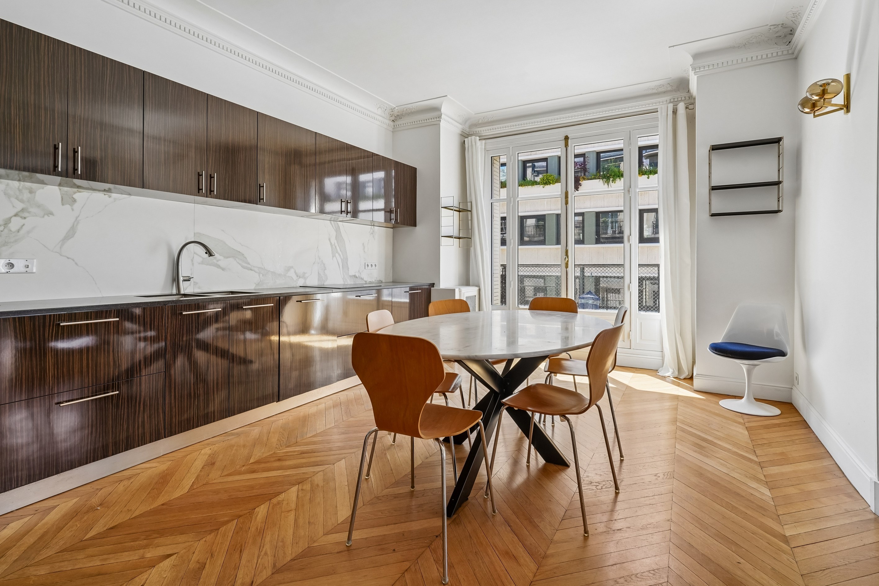 Elegant Parisian Apartment with Eiffel Tower Views - 物件實景