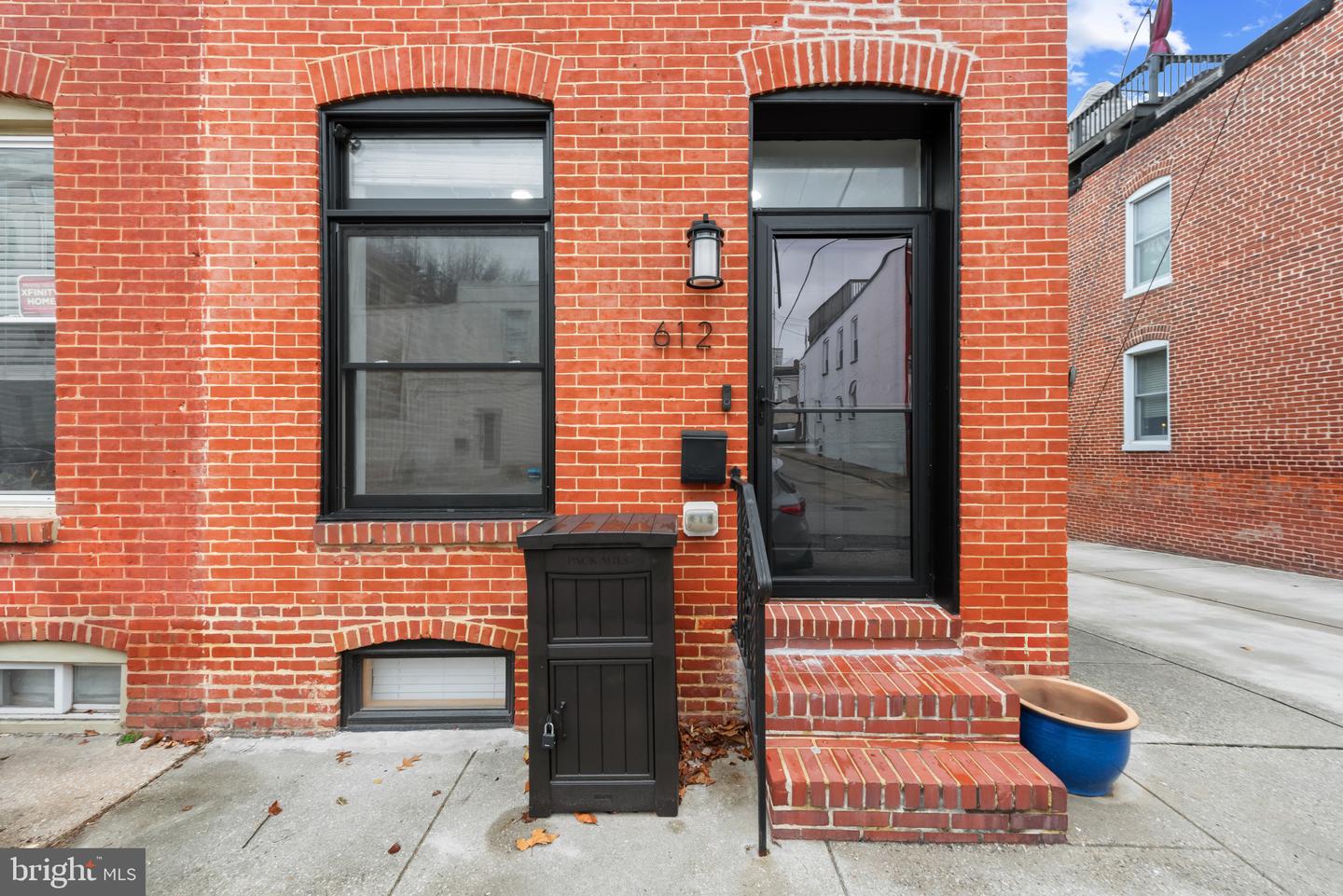 Baltimore, Maryland, 21224, United States, 5 Bedrooms Bedrooms, ,3 BathroomsBathrooms,Residential,For Sale,1999836