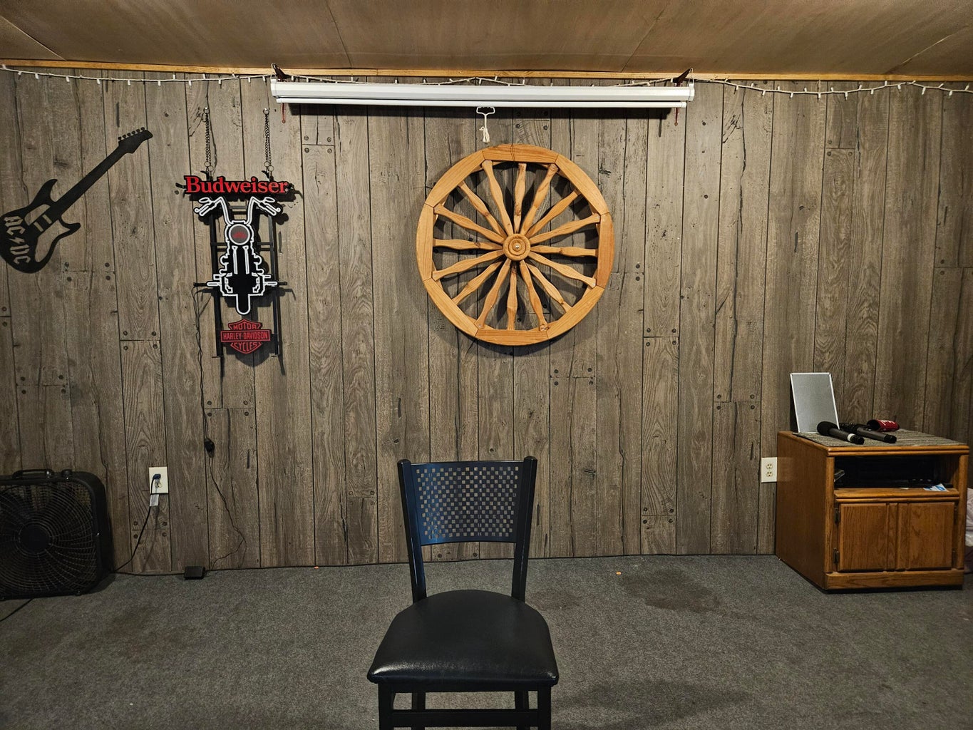 Aurora, Missouri, 65605, United States, 4 Bedrooms Bedrooms, ,2 BathroomsBathrooms,Residential,For Sale,1943592