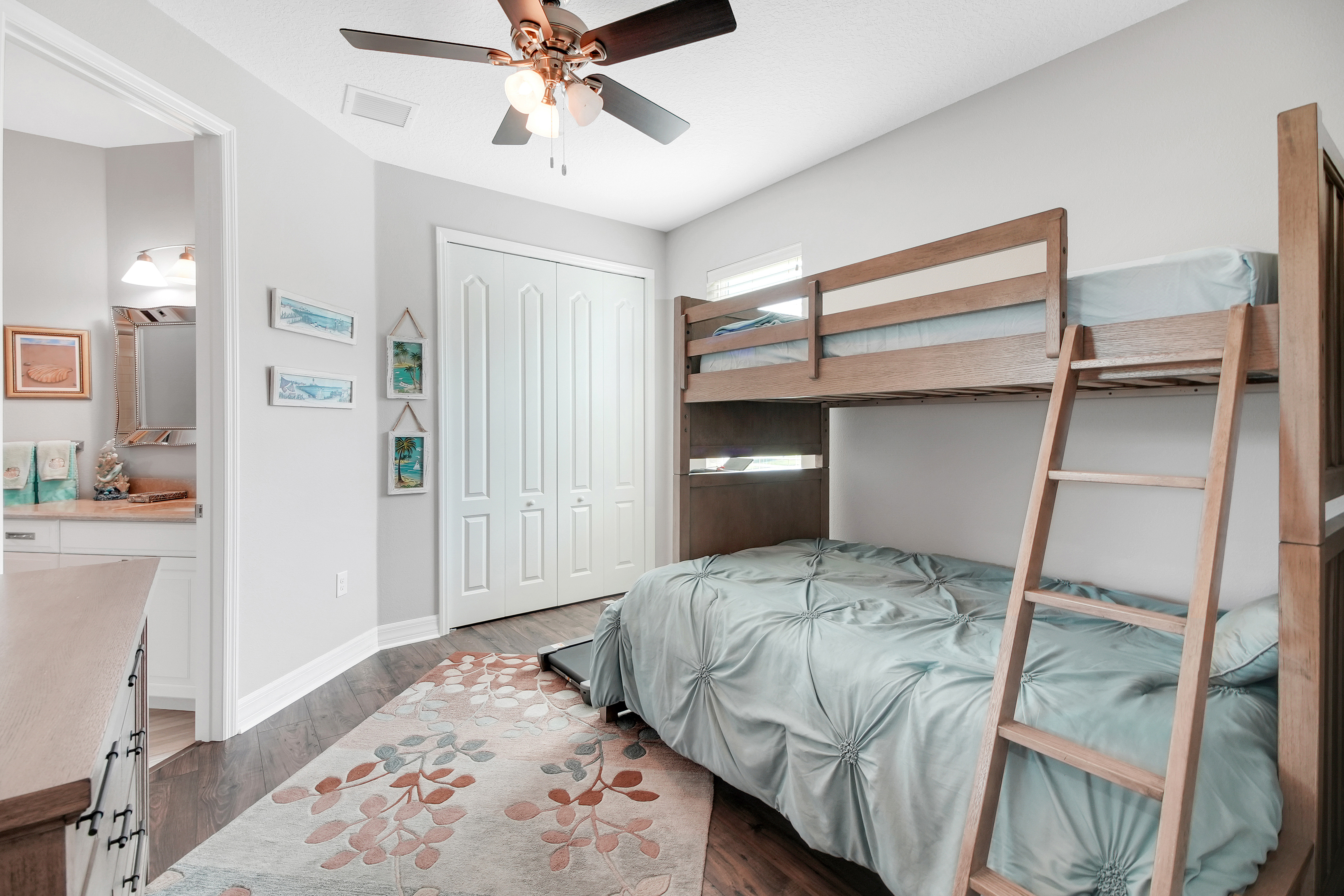 Lady Lake, Florida, 32159, United States, 4 Bedrooms Bedrooms, ,3 BathroomsBathrooms,Residential,For Sale,2005730