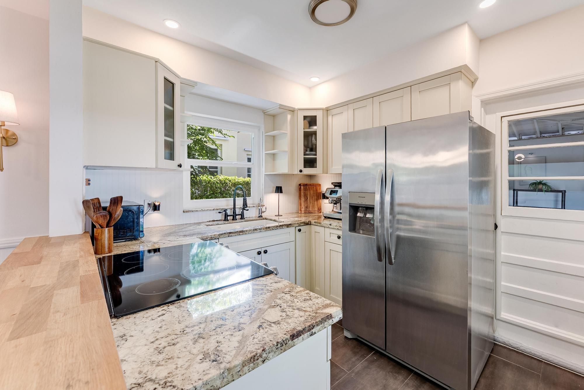  784 NE 71st St, Miami, FL, 33138 - 物件實景