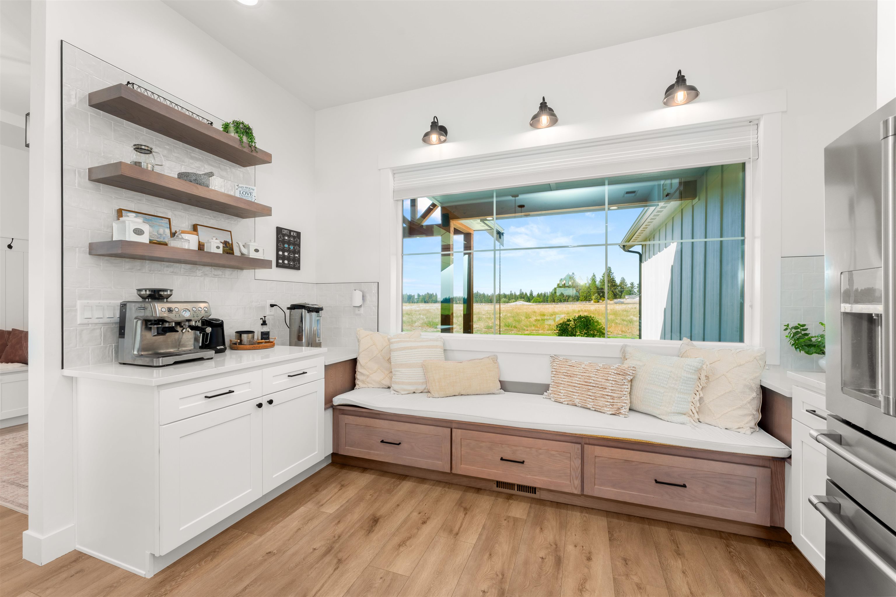 Spokane, Washington, 99224, United States, 5 Bedrooms Bedrooms, ,3 BathroomsBathrooms,Residential,For Sale,1987068