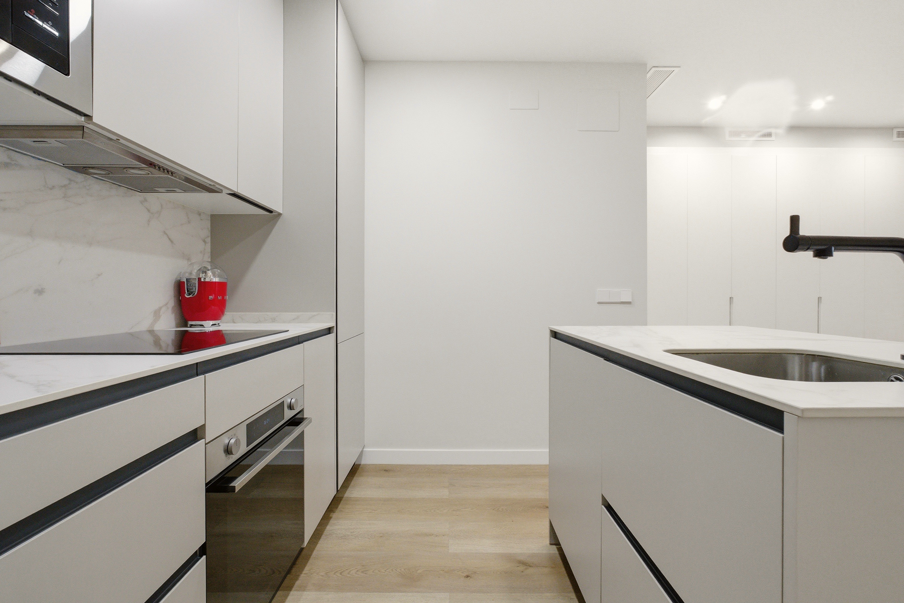  Modern flat with 2 bedrooms and Contemporary Design in City Center - 物件實景