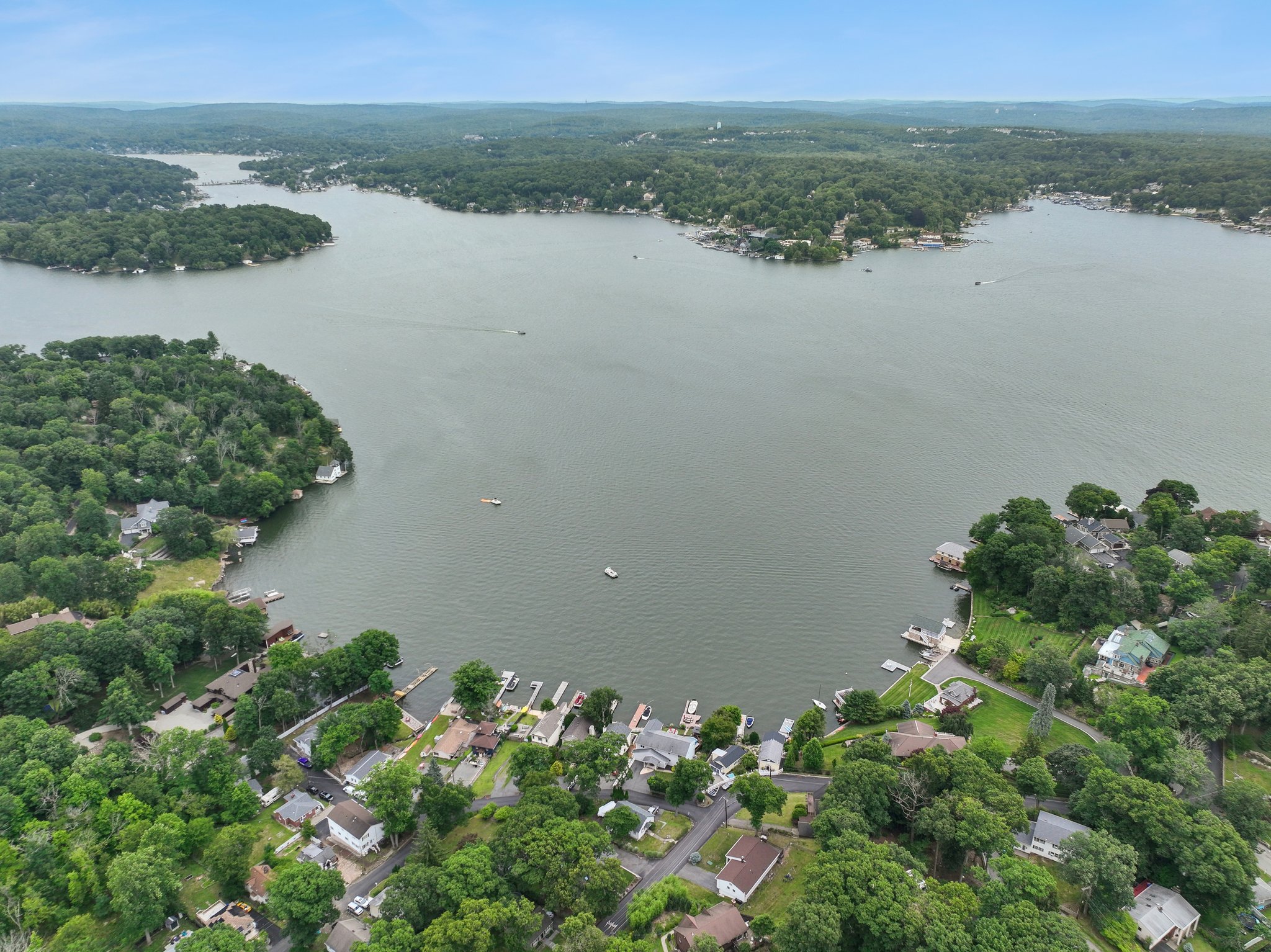  19 & 21 Lakeland Drive, Hopatcong, NJ 07843 - 物件實景