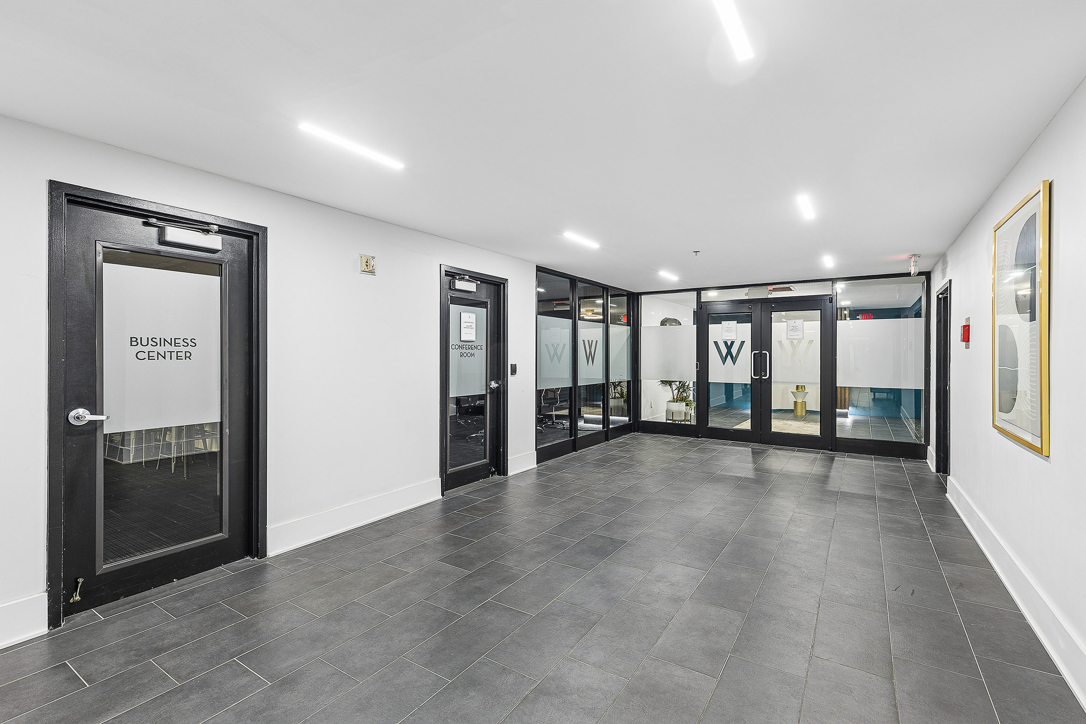  Top Floor Living, Sweeping City Views and Midtown at Your Doorstep - 物件實景