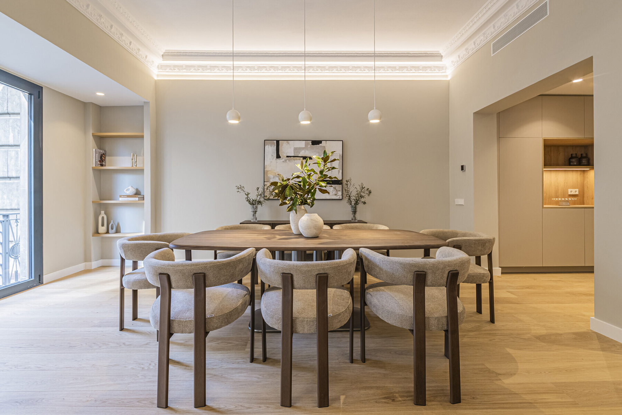  Elegant 5 Bedroom Renovated Apartment in Barcelona - 物件實景