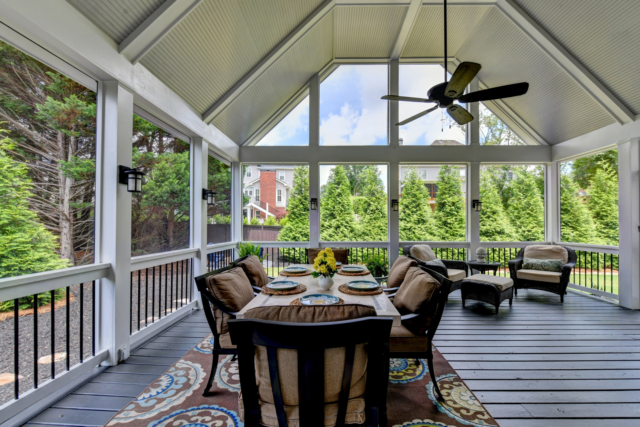  Stunning, Fully Renovated Glen Abbey Home Nestled in the Heart of Alpharetta - 物件實景