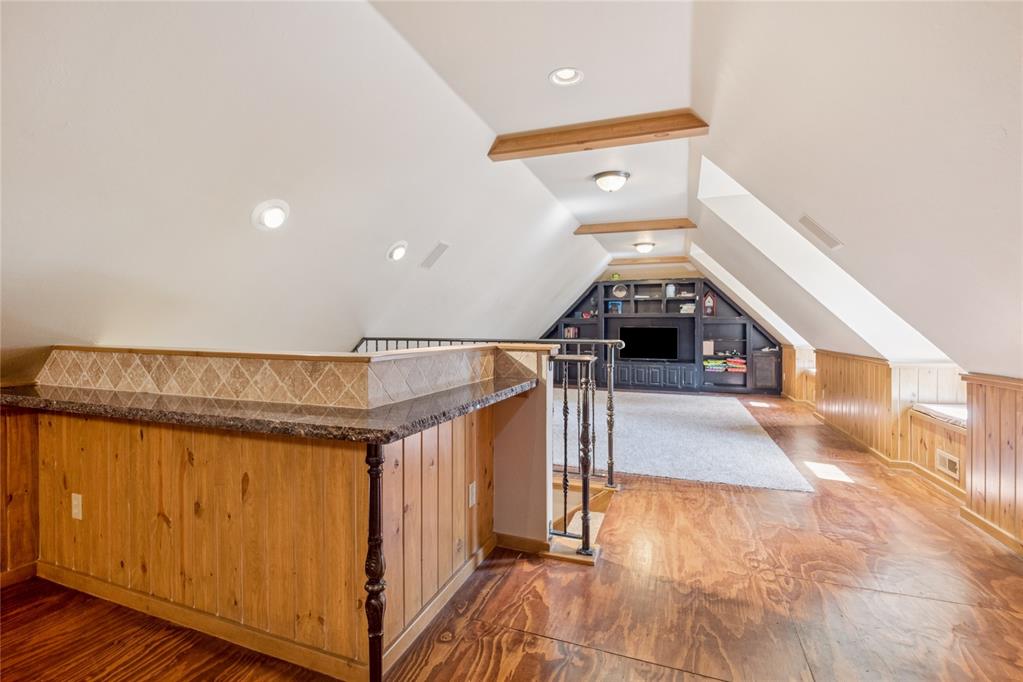 Edmond, Oklahoma, 73013, United States, 4 Bedrooms Bedrooms, ,5 BathroomsBathrooms,Residential,For Sale,1912730
