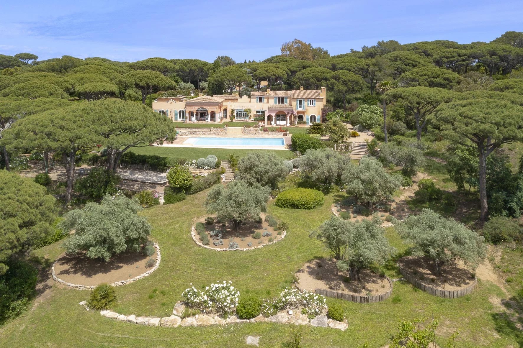 Saint-Tropez, Provence-Alpes-Côte d’Azur, 83990, FR, 6 Bedrooms Bedrooms, ,10 BathroomsBathrooms,Residential,For Sale,1656229