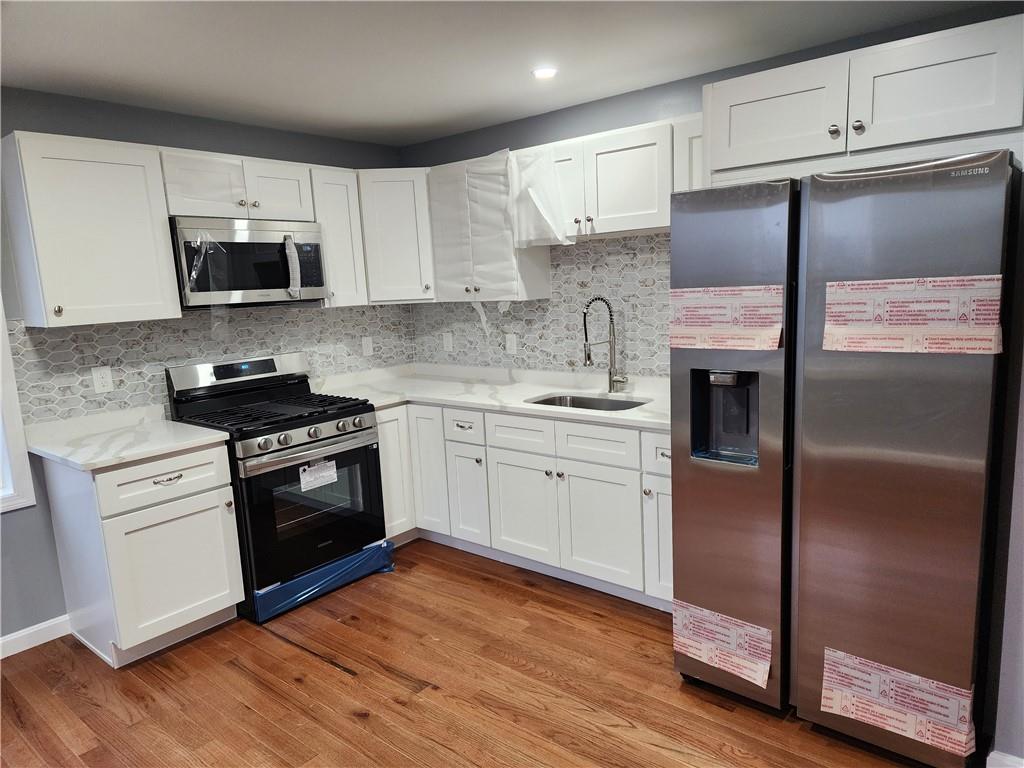 Providence, Rhode Island, 02907, United States, 5 Bedrooms Bedrooms, ,2 BathroomsBathrooms,Residential,For Sale,1872078