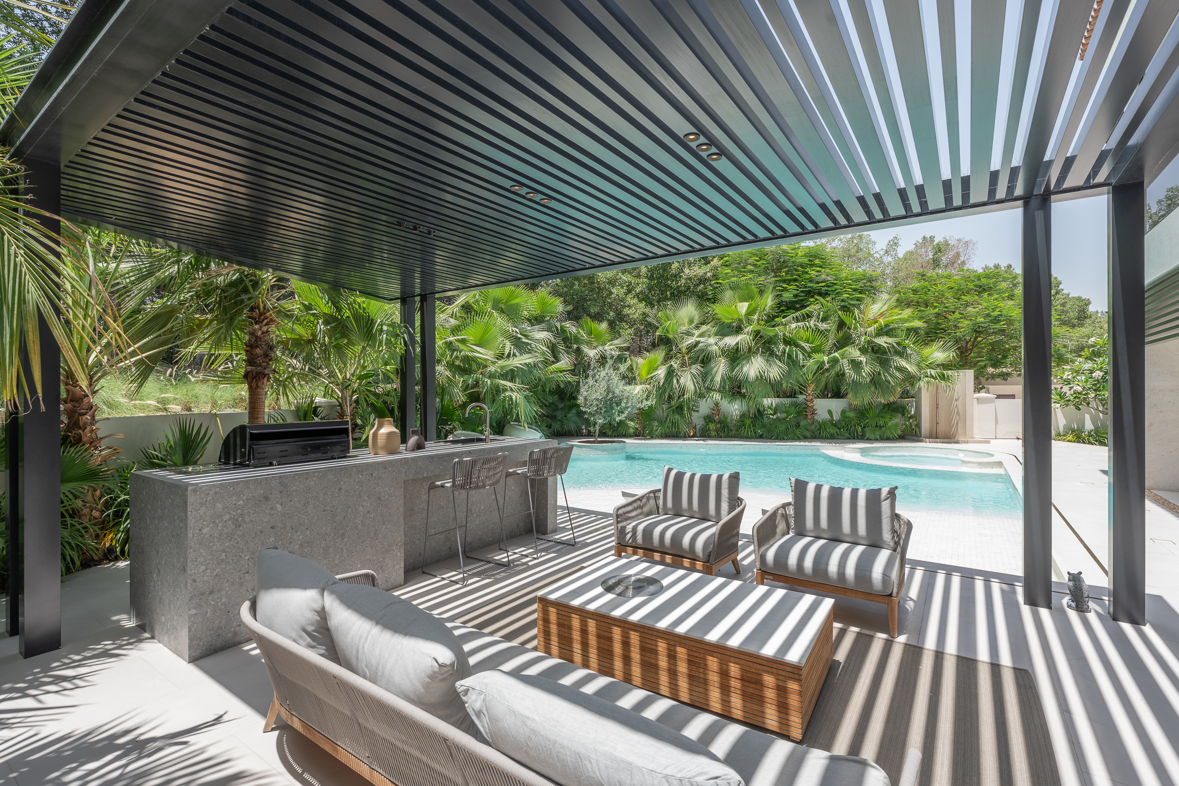  Majestic Ready-to-Move Villa in JGE - 物件實景