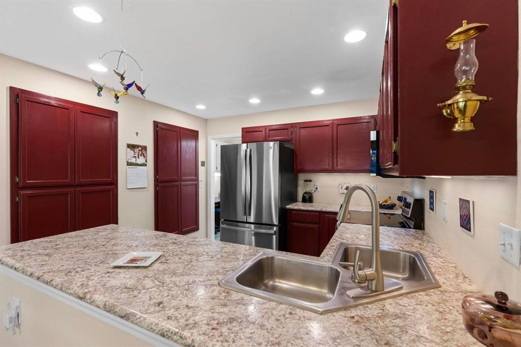 Durango, Colorado, 81301, United States, 3 Bedrooms Bedrooms, ,2 BathroomsBathrooms,Residential,For Sale,1949402