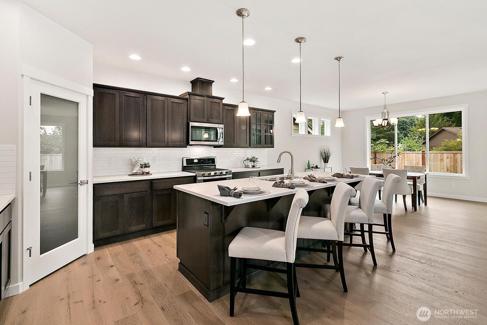 Tumwater, Washington, 98512, United States, 4 Bedrooms Bedrooms, ,3 BathroomsBathrooms,Residential,For Sale,1911931