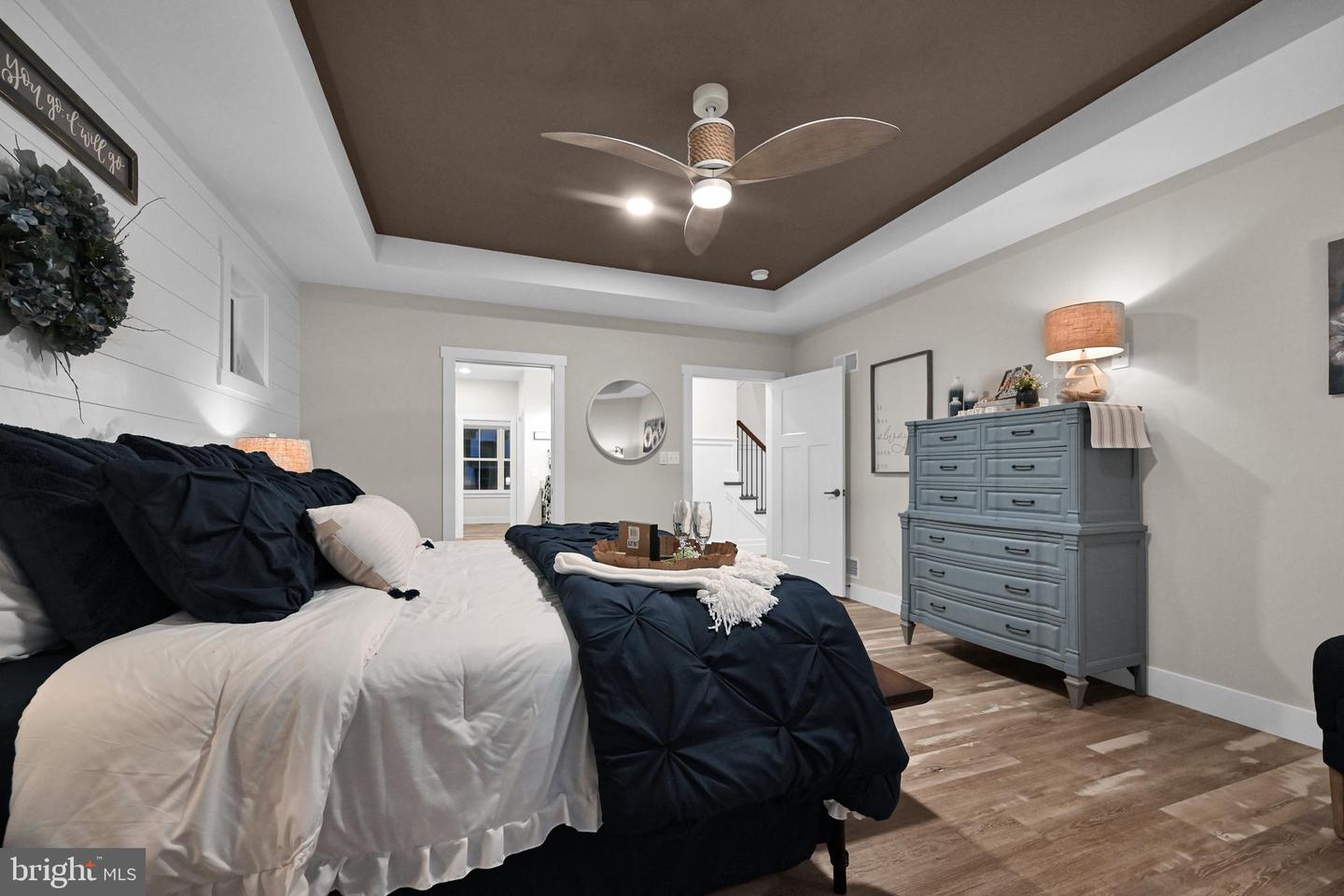 705 Oxford Drive Unit 39, York, Pennsylvania, 17406, United States, 4 Bedrooms Bedrooms, ,5 BathroomsBathrooms,Residential,For Sale,705 Oxford Drive Unit 39,1628330