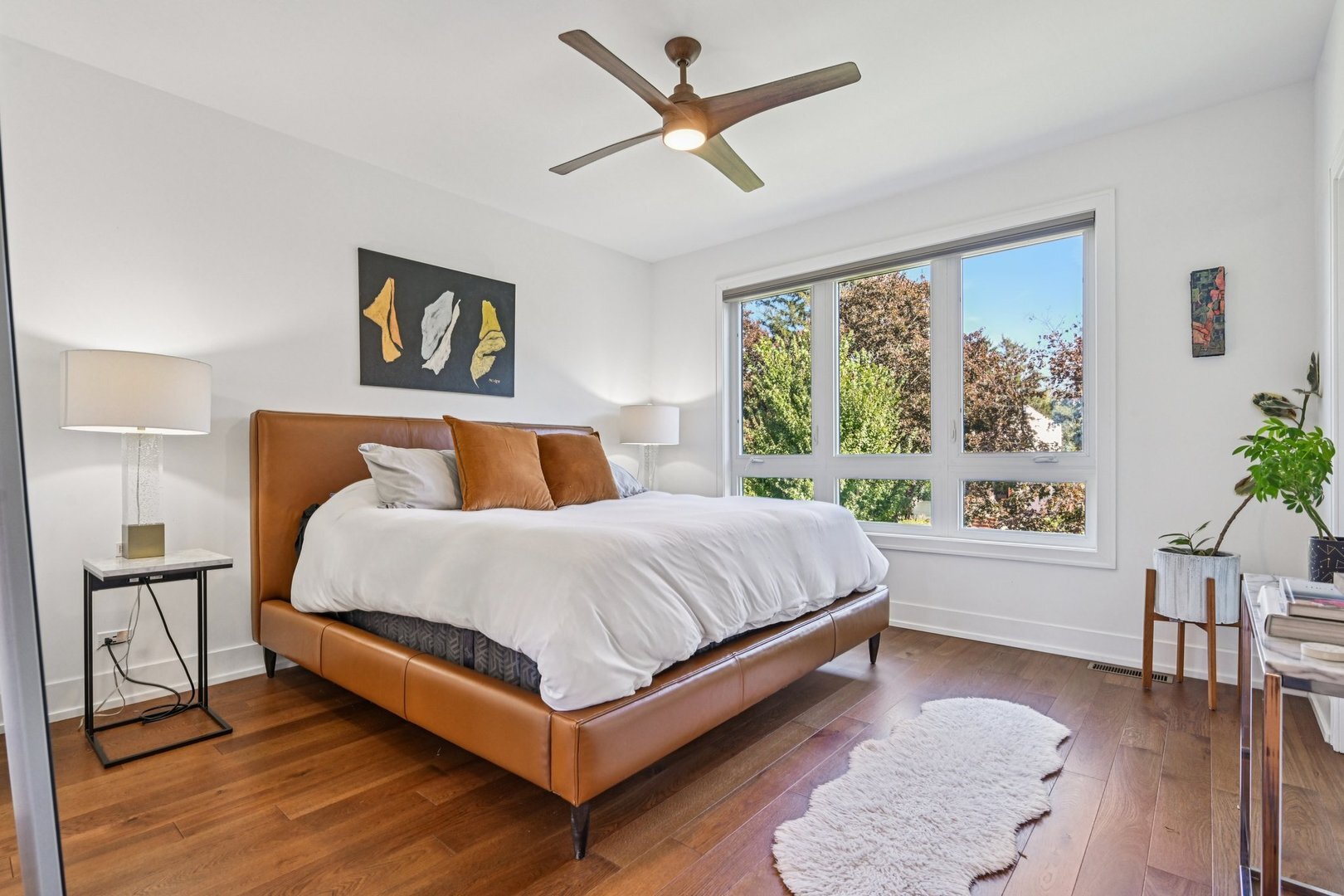 Evanston, Illinois, 60202, United States, 4 Bedrooms Bedrooms, ,3 BathroomsBathrooms,Residential,For Sale,1991957