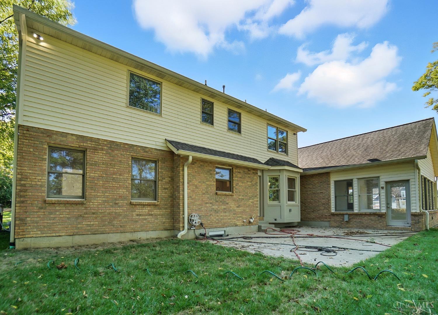 Liberty Twp, Ohio, 45044, United States, 4 Bedrooms Bedrooms, ,4 BathroomsBathrooms,Residential,For Sale,1938981