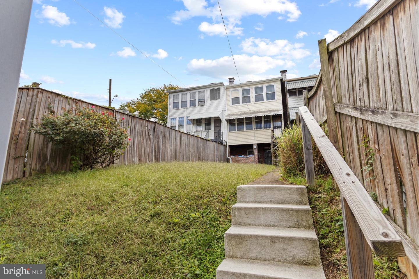 WASHINGTON, District of Columbia, 20011, United States, 3 Bedrooms Bedrooms, ,2 BathroomsBathrooms,Residential,For Sale,1962955