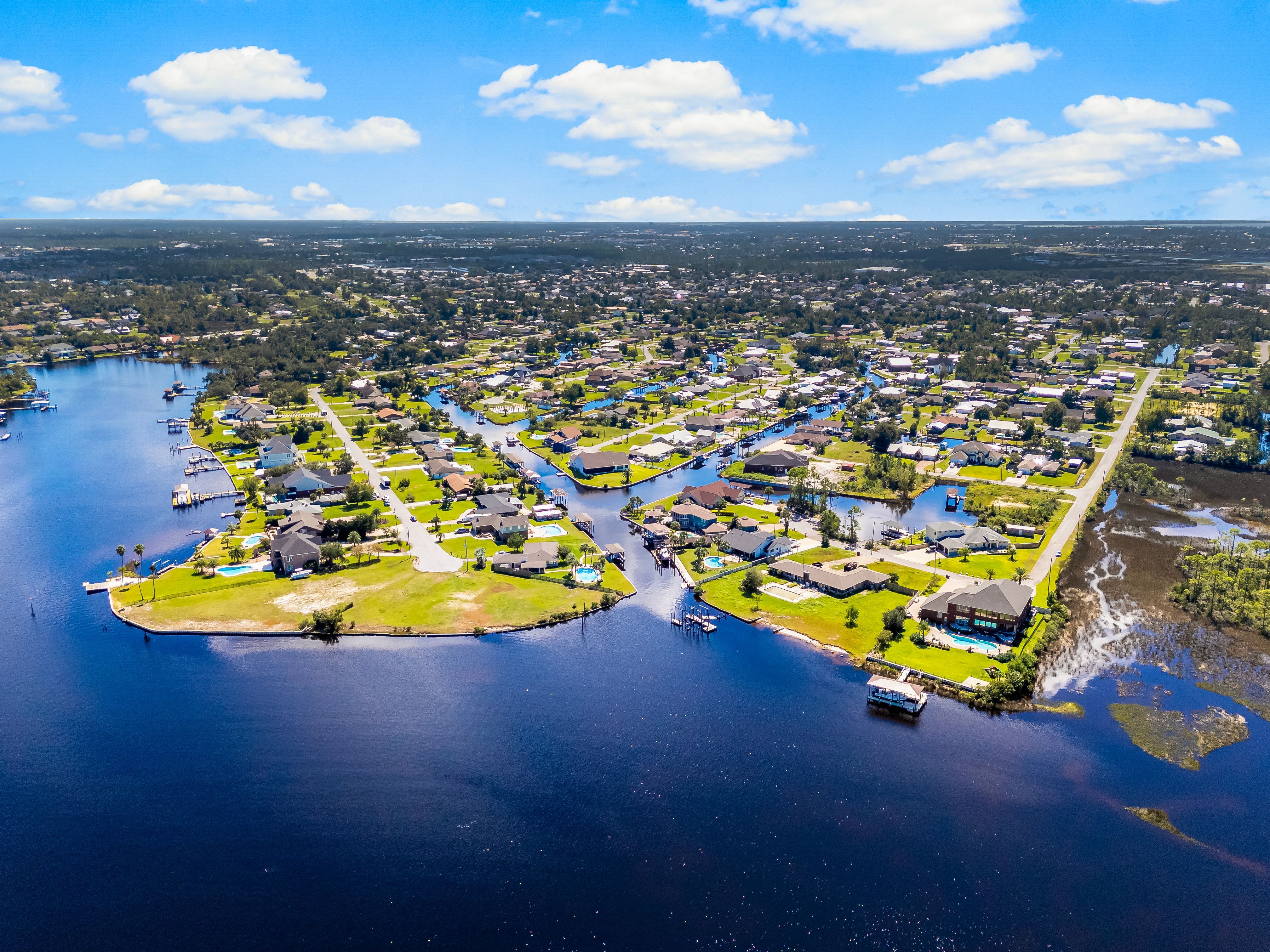  Waterfront Canal Home With Boat Lift And Private Canal Access - 物件實景