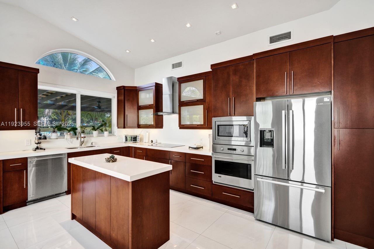 Doral, Florida, 33178, United States, 3 Bedrooms Bedrooms, ,3 BathroomsBathrooms,Residential,For Sale,2000921