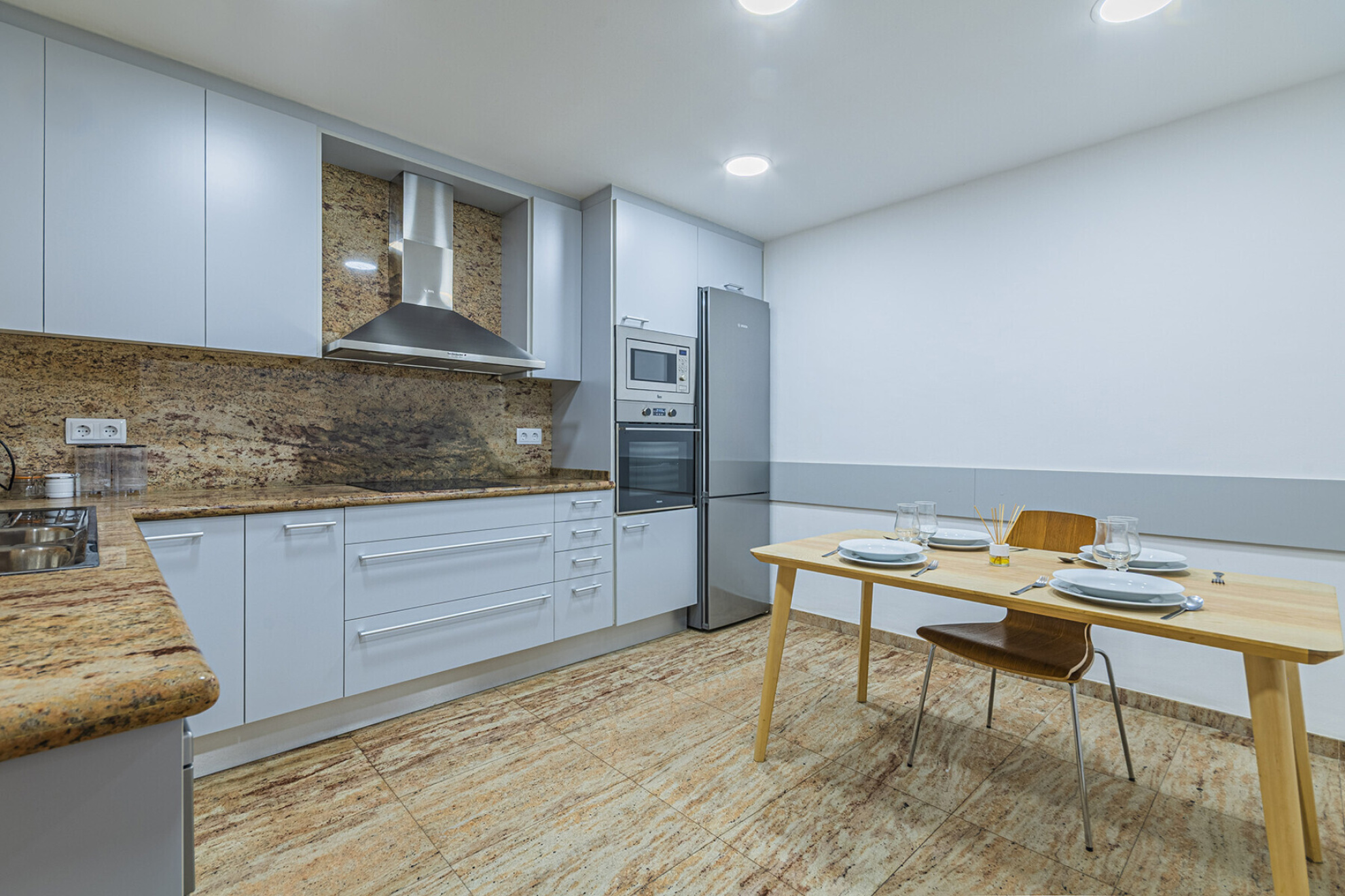  Four bedroom apartment by the seaside and famous Port Vell harbour - 物件實景