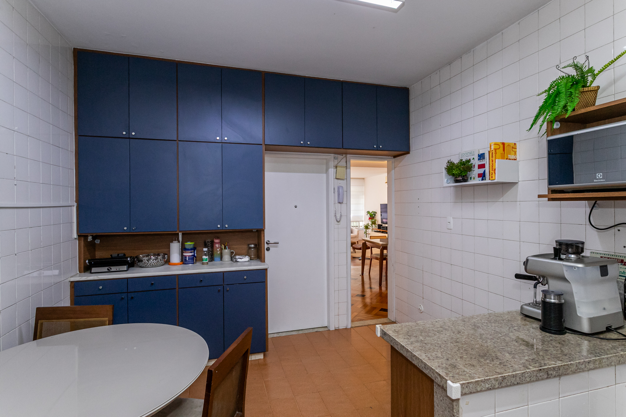  Bright and airy apartment in a highly desirable location - 物件實景