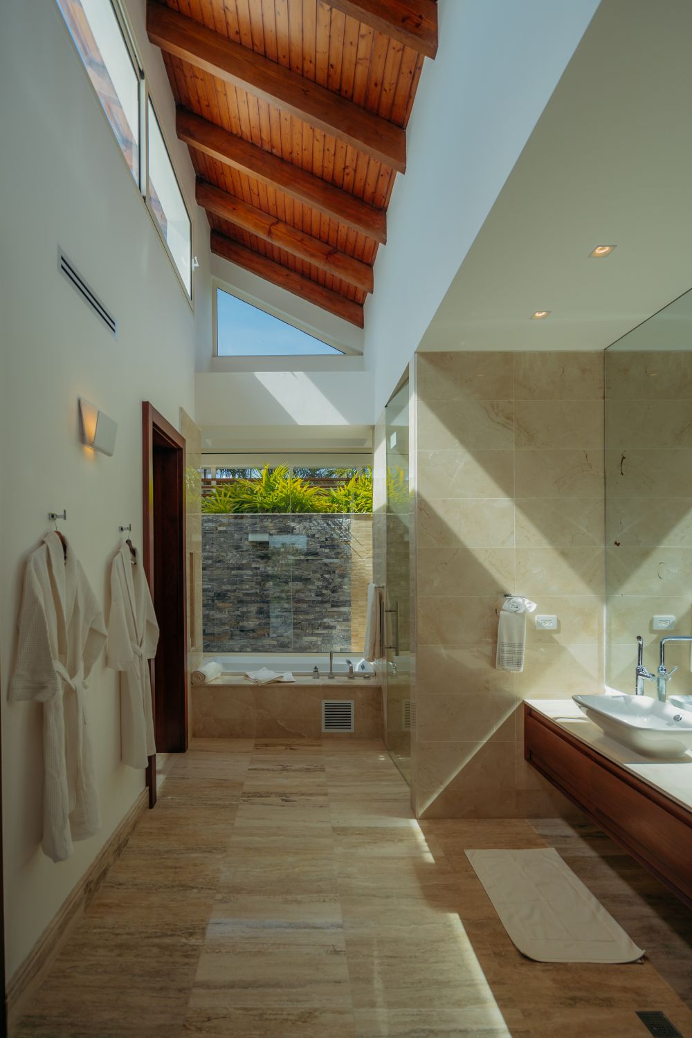 Luxurious 6-Bedroom Cap Cana Villa With Fabulous O, Cap Cana, DO, 6 Bedrooms Bedrooms, ,7 BathroomsBathrooms,Residential,For Sale,Luxurious 6-Bedroom Cap Cana Villa With Fabulous O,1583962