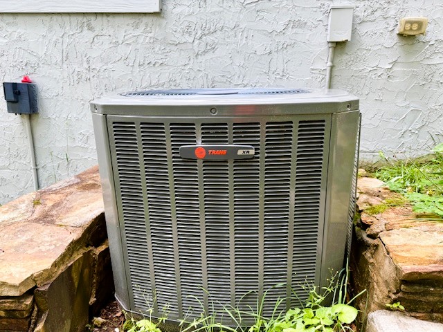 Crossville, Tennessee, 38558, United States, 3 Bedrooms Bedrooms, ,2 BathroomsBathrooms,Residential,For Sale,1979949