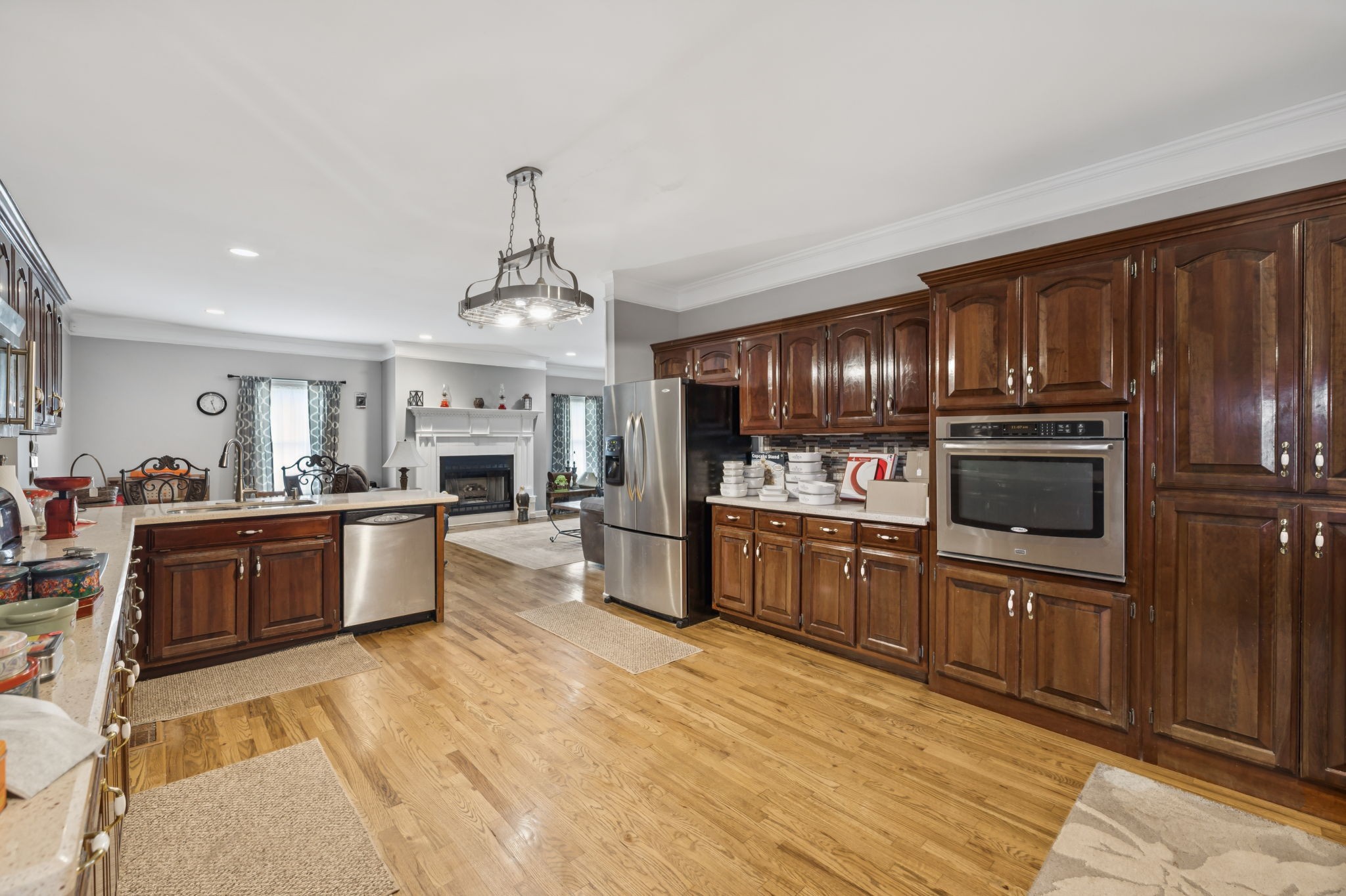 Lawrenceburg, Tennessee, 38464, United States, 5 Bedrooms Bedrooms, ,4 BathroomsBathrooms,Residential,For Sale,1967906