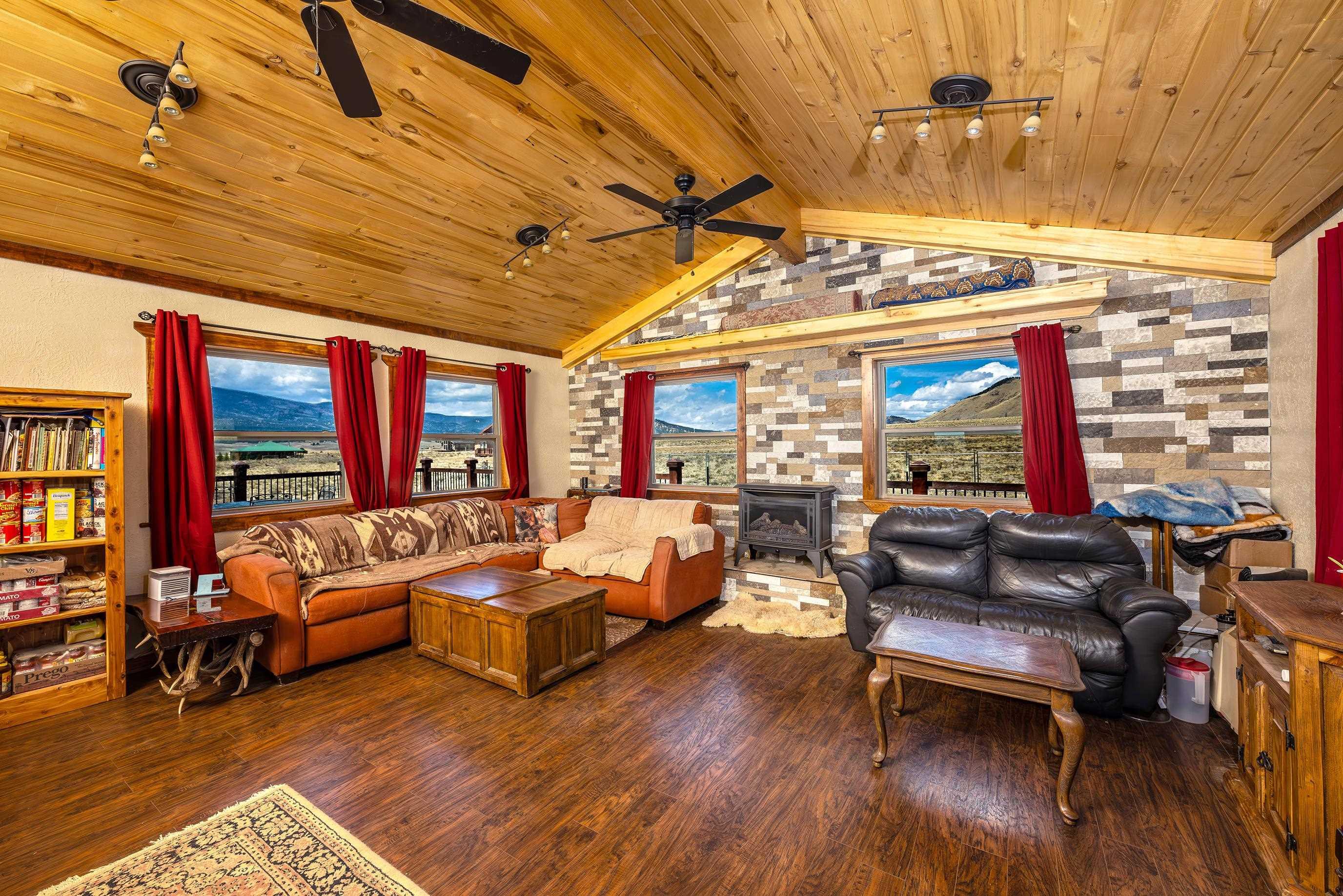 Eagle Nest, New Mexico, 87718, United States, 2 Bedrooms Bedrooms, ,2 BathroomsBathrooms,Residential,For Sale,1819476