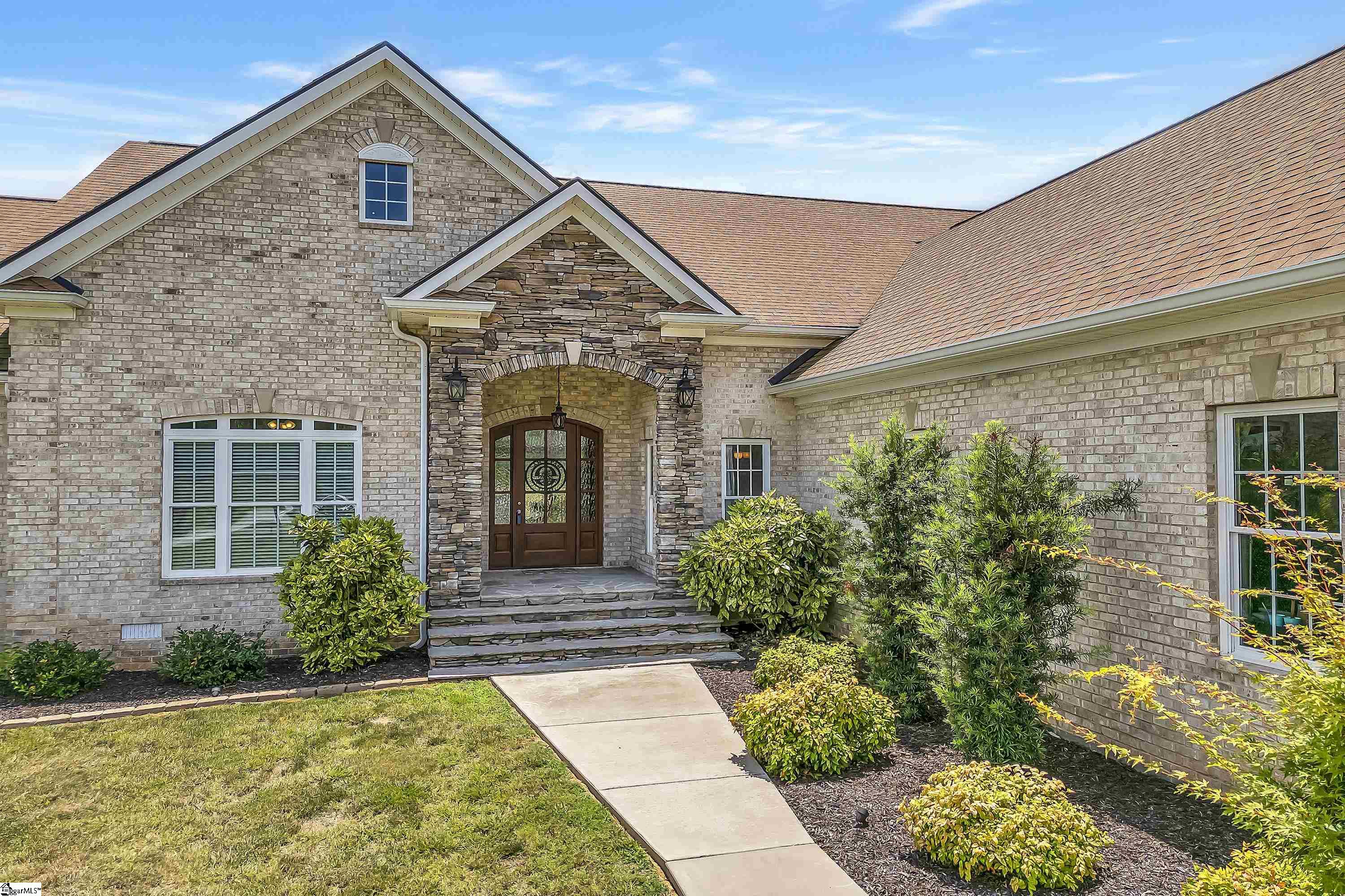 Woodruff, South Carolina, 29388, United States, 4 Bedrooms Bedrooms, ,4 BathroomsBathrooms,Residential,For Sale,2002914