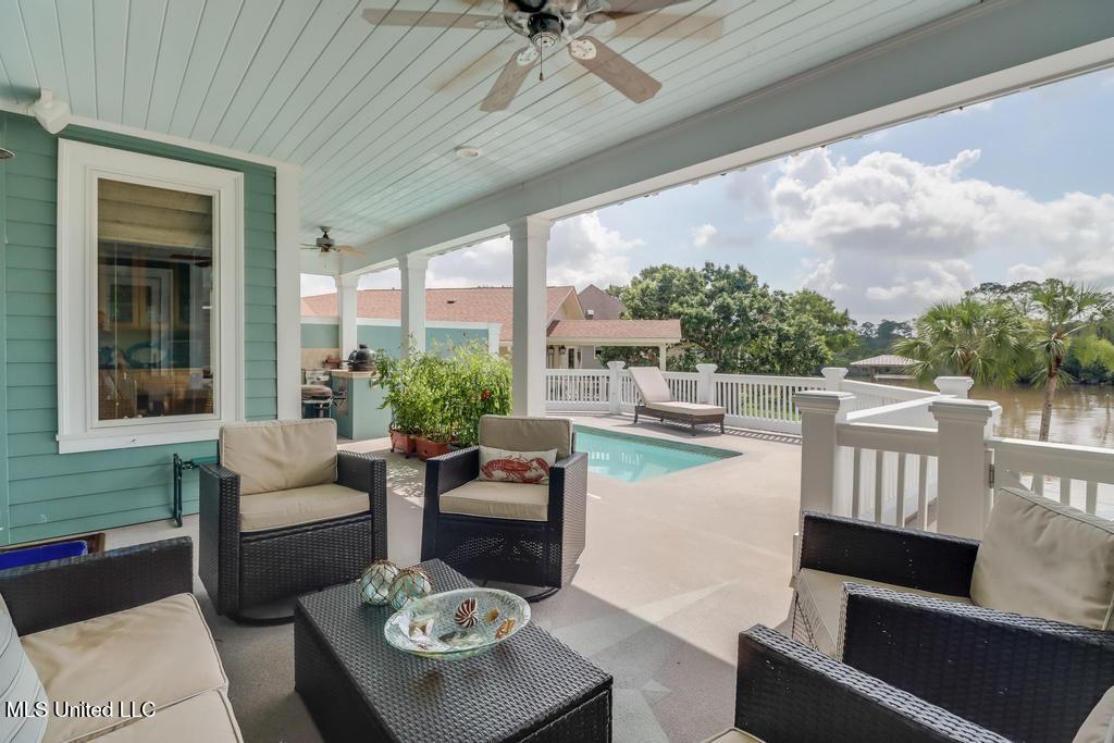 Gulfport, Mississippi, 39507, United States, 4 Bedrooms Bedrooms, ,3 BathroomsBathrooms,Residential,For Sale,1903526