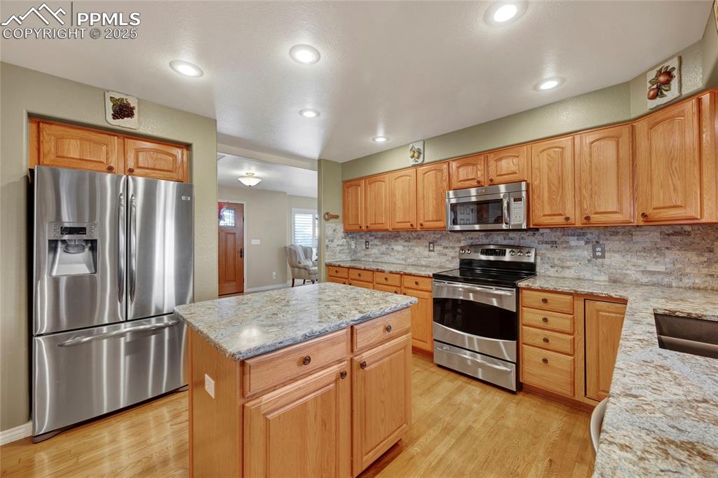 Colorado Springs, Colorado, 80921, United States, 5 Bedrooms Bedrooms, ,5 BathroomsBathrooms,Residential,For Sale,1777346