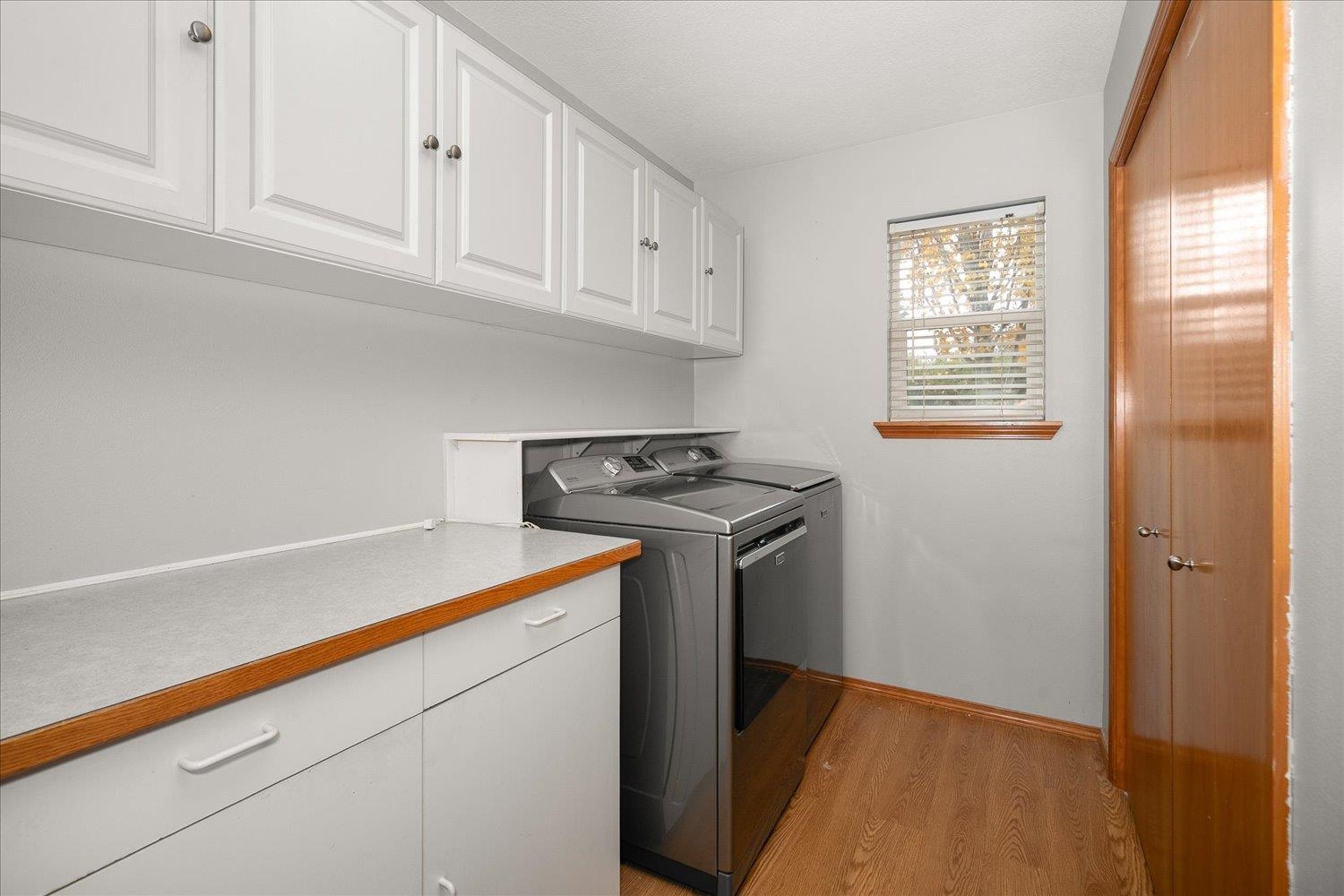 Spokane, Washington, 99212, United States, 6 Bedrooms Bedrooms, ,3 BathroomsBathrooms,Residential,For Sale,2000557