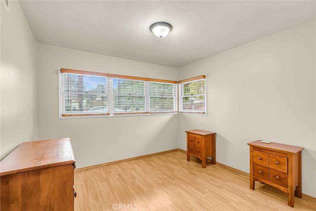 Riverside, California, 92506, United States, 3 Bedrooms Bedrooms, ,2 BathroomsBathrooms,Residential,For Sale,2001609