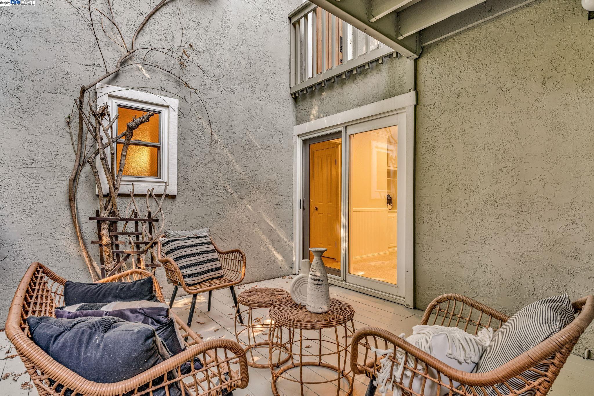 Pleasant Hill, California, 94523, United States, 4 Bedrooms Bedrooms, ,2 BathroomsBathrooms,Residential,For Sale,1991130