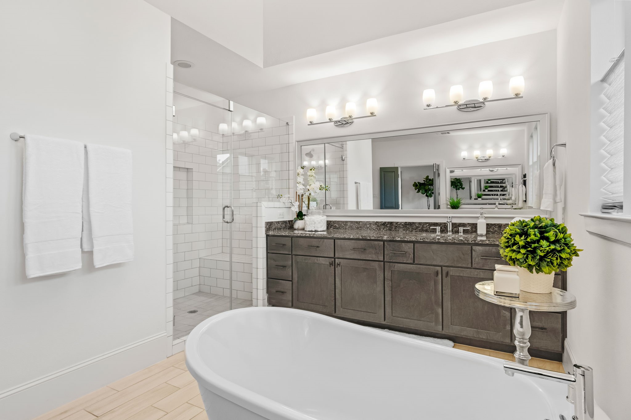  4534 Mimosa Drive - 物件實景