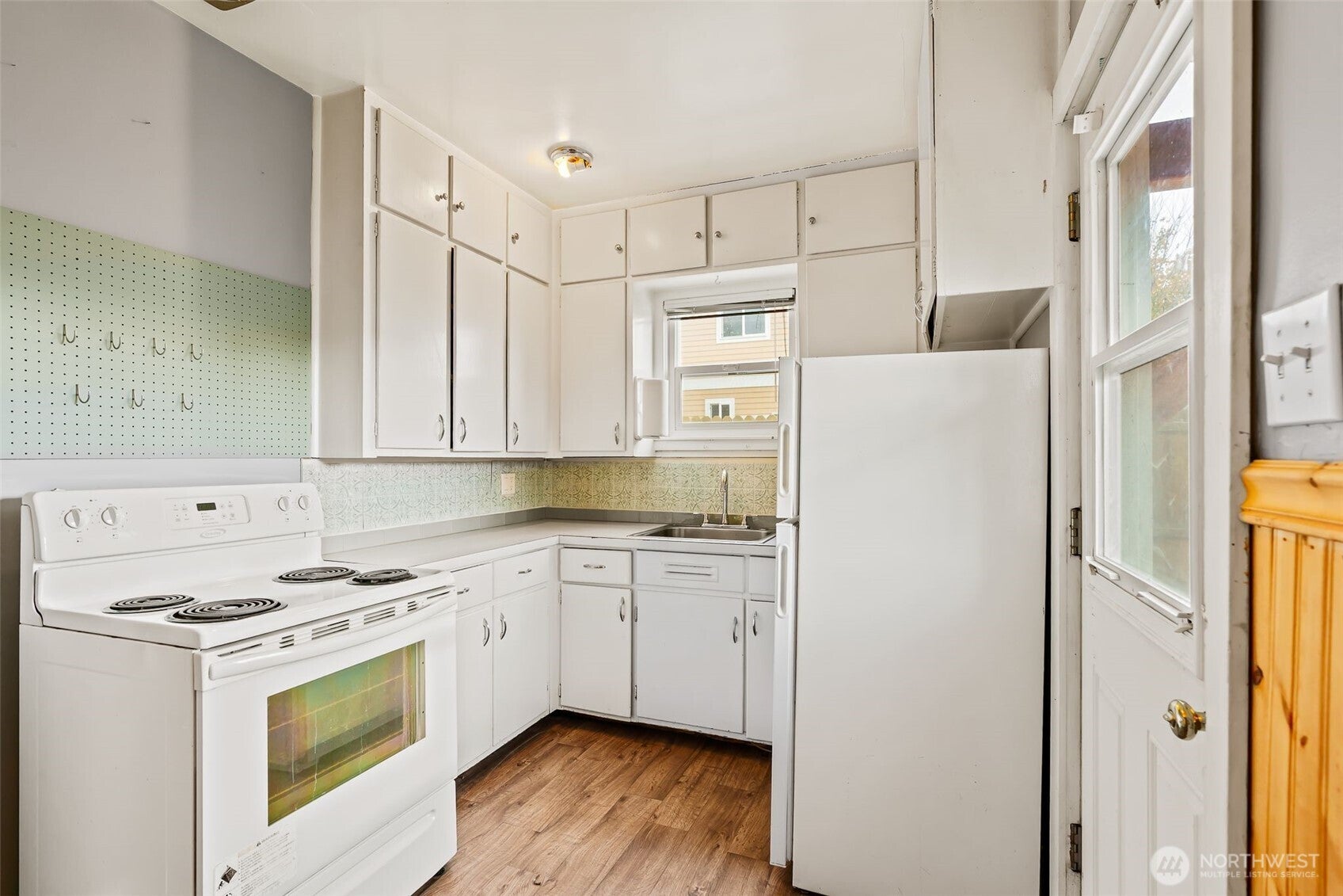 Ellensburg, Washington, 98926, United States, ,Residential,For Sale,1991584